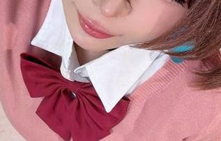 想让你的小伙伴嫉妒吗？给他们看看Umeko J运动的原图，再来一张壁纸心态